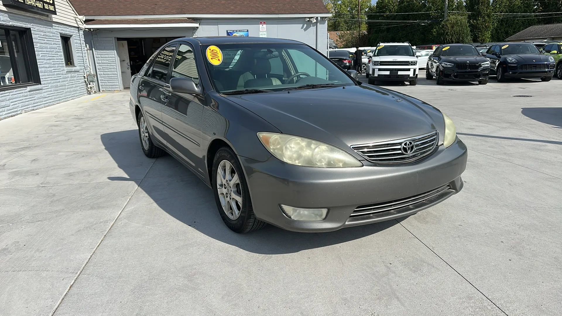 Used 2005 Toyota Camry LE image 3