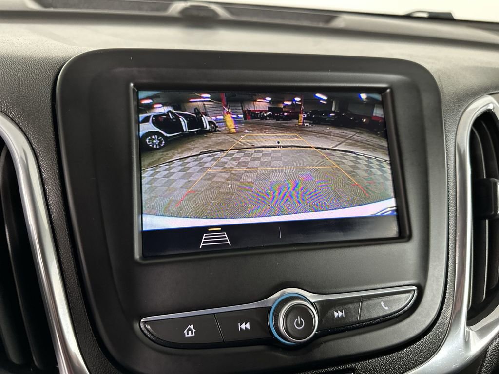 Used 2020 Chevrolet Equinox LT image 17