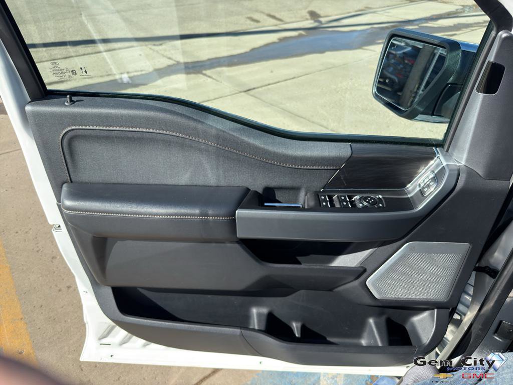 Used 2024 Ford F150 Lariat w/ Equipment Group 502A High image 32