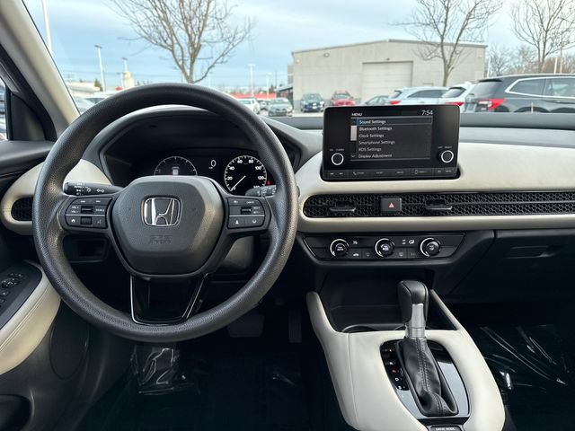 Used 2023 Honda HR-V LX image 11
