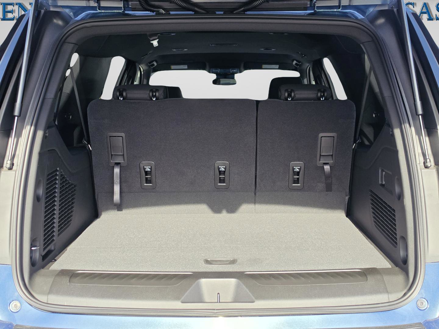 New 2026 Chevrolet Suburban LS w/ Max Trailering Package image 15