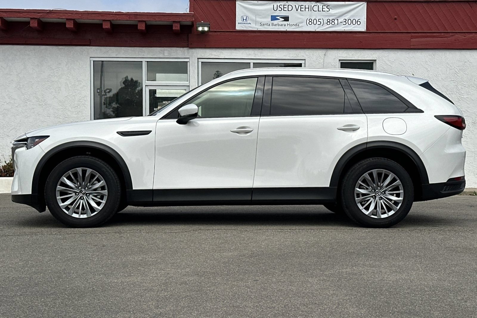 Used 2024 MAZDA CX-90 3.3 Turbo w/ Preferred Plus AWD/4WD image 7