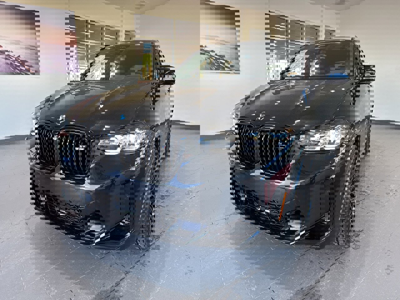 New 2025 BMW X4 M w/ Competition Package image 3
