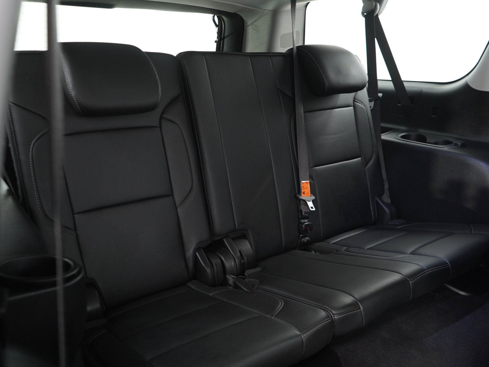 Used 2020 Chevrolet Suburban LT AWD/4WD image 16