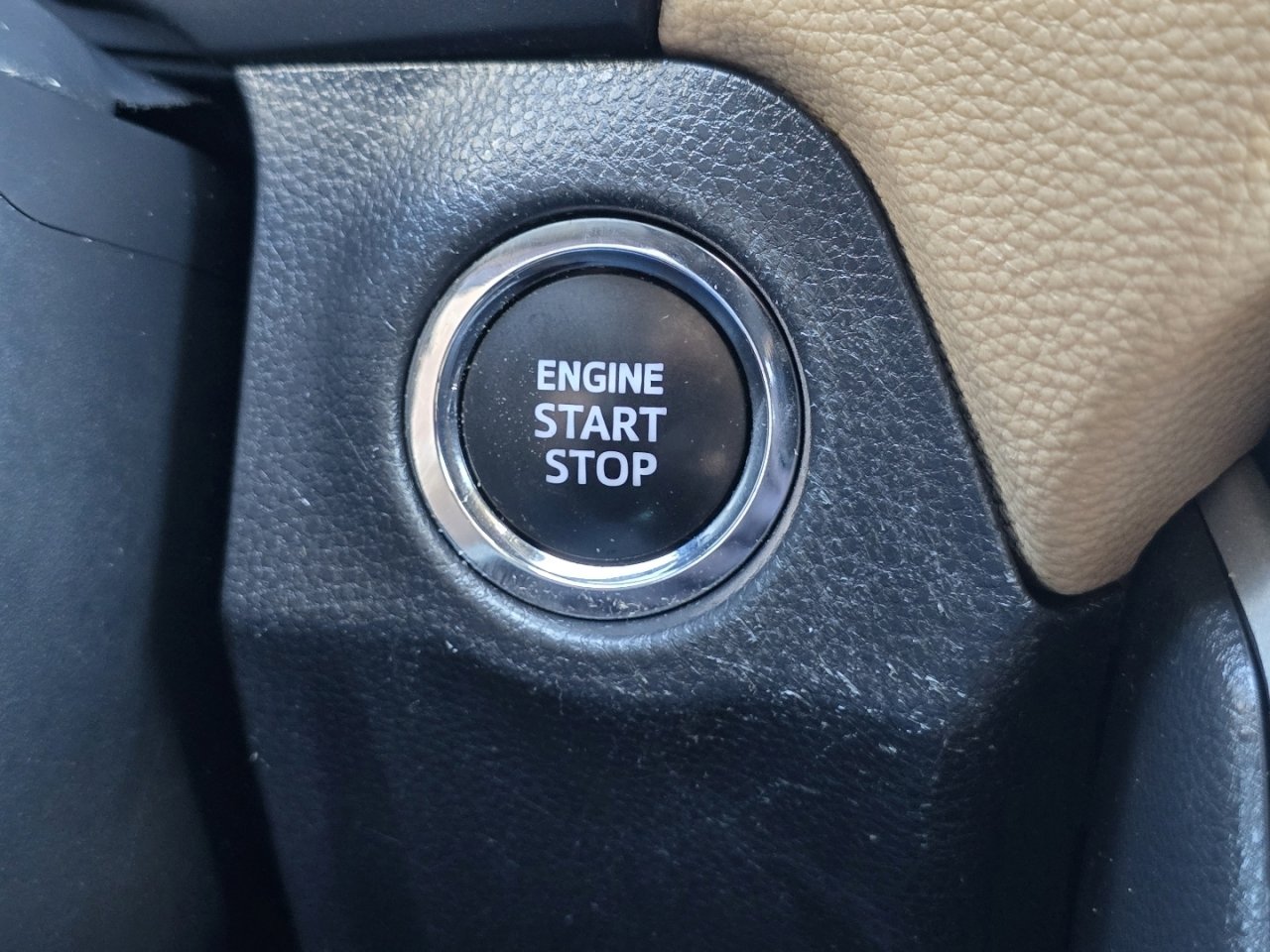 Certified 2023 Toyota RAV4 XLE Premium FWD image 30