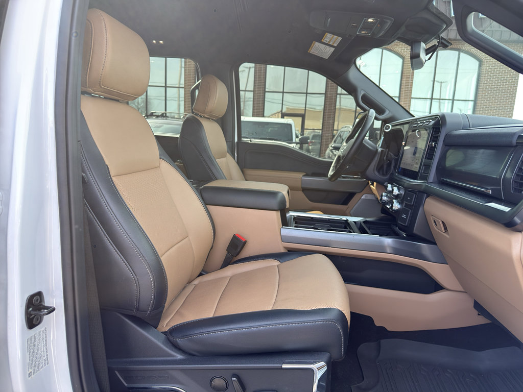 Used 2024 Ford F350 Lariat w/ Chrome Package image 36