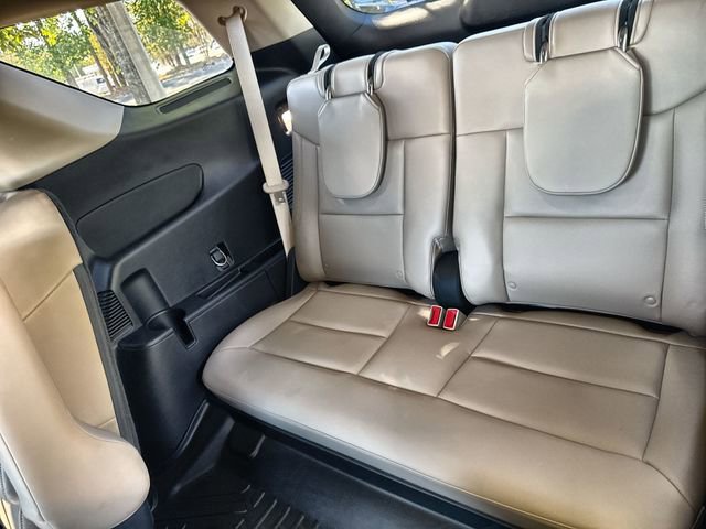 Used 2021 Ford Explorer XLT w/ Equipment Group 202A image 33