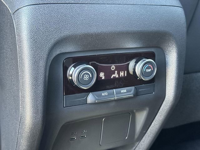 New 2026 Buick Enclave Preferred image 27