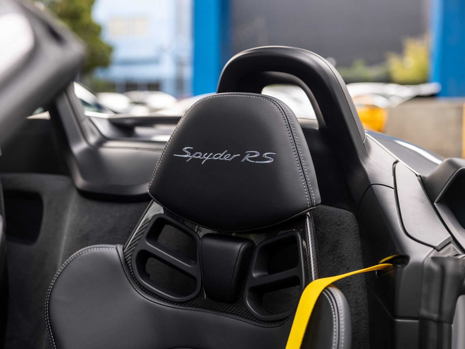 Certified 2025 Porsche 718 Boxster Spyder RS RWD image 42