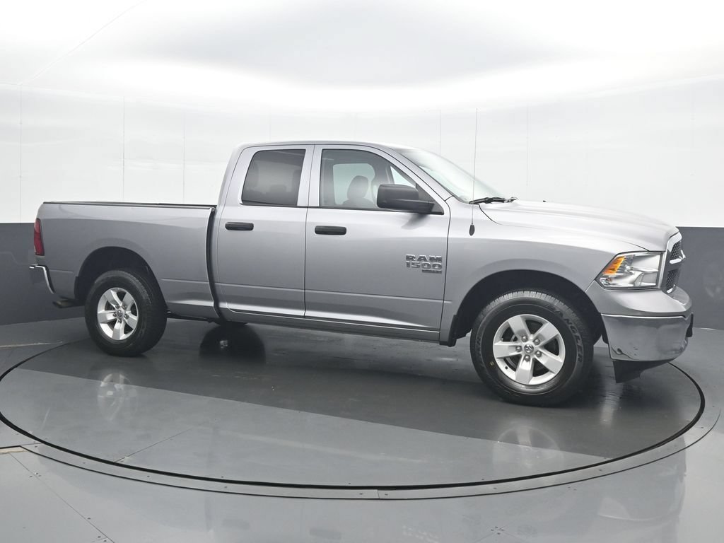 Used 2024 RAM 1500 Classic SLT AWD/4WD image 8