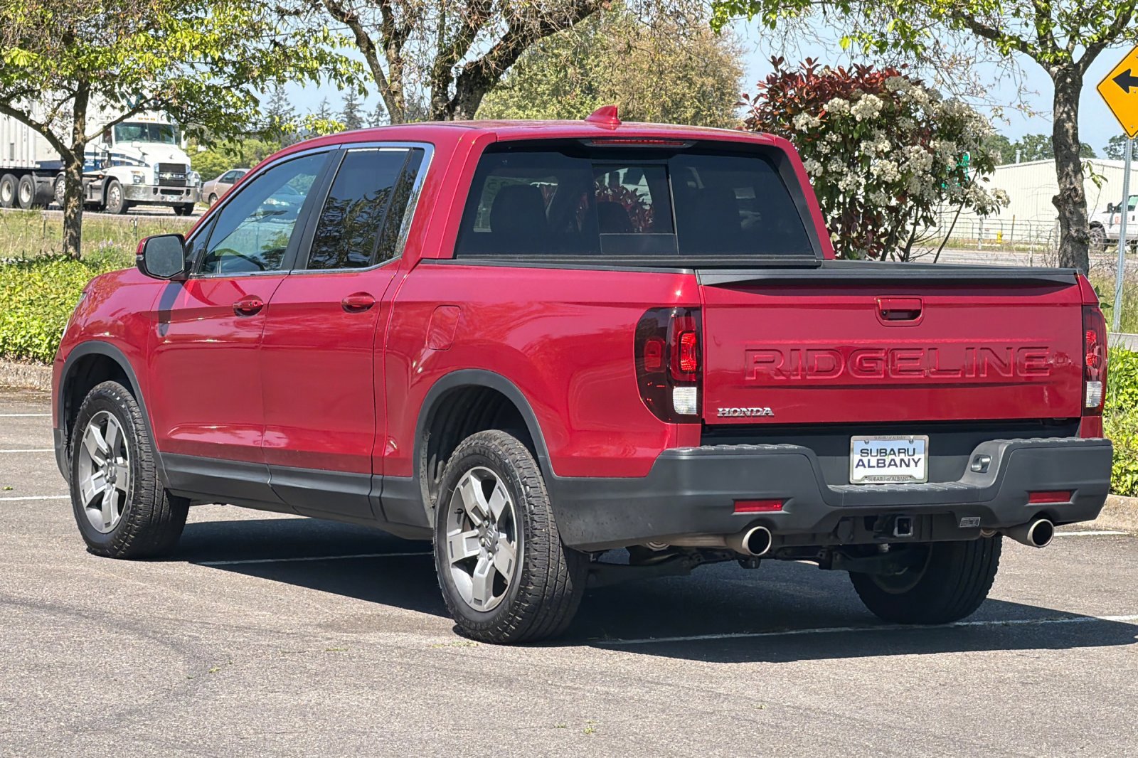 Used 2025 Honda Ridgeline RTL image 6