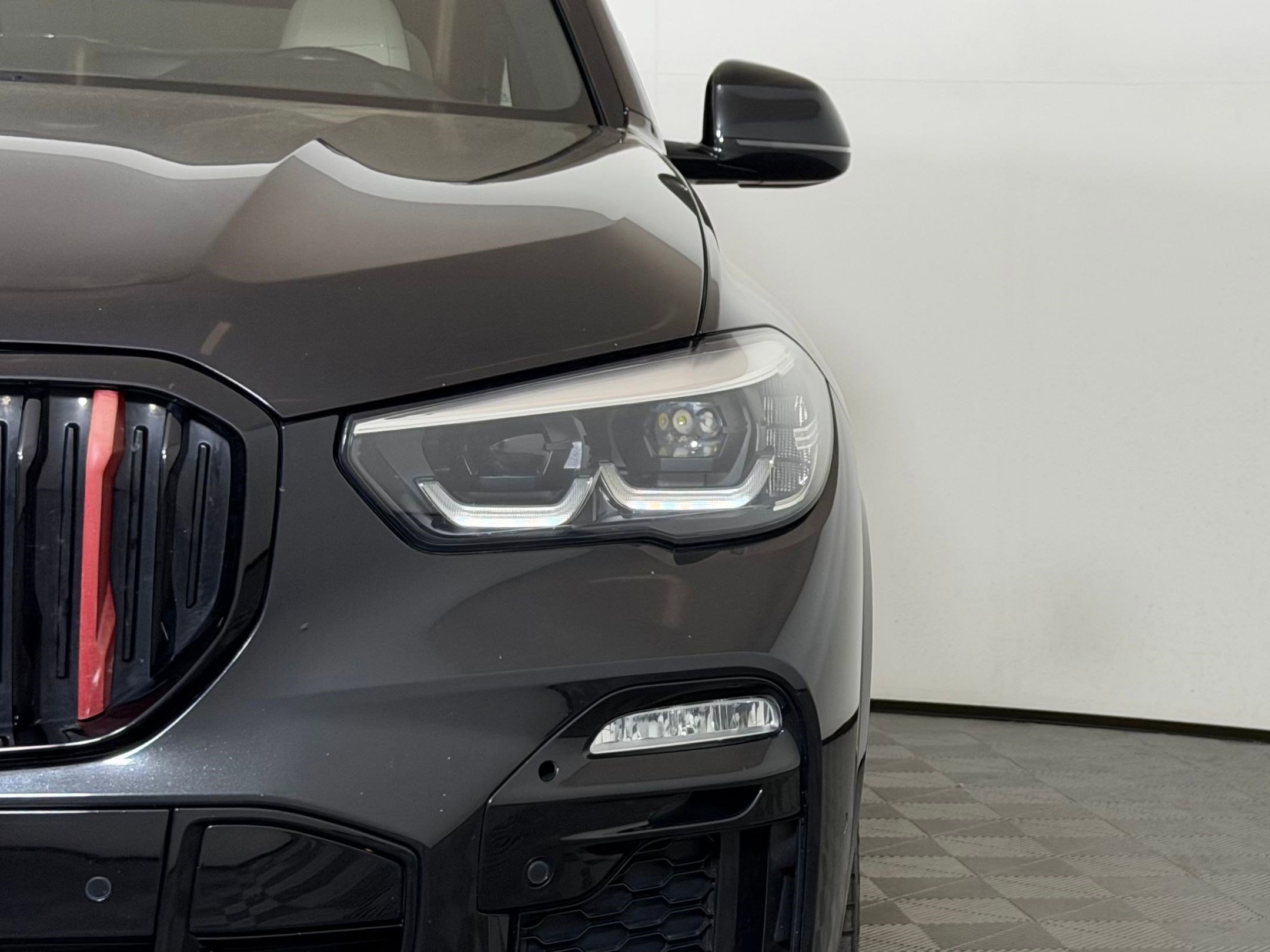 Used 2020 BMW X5 sDrive40i w/ M Sport Package RWD image 11