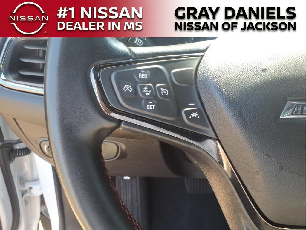 Used 2023 Chevrolet Equinox RS FWD image 15
