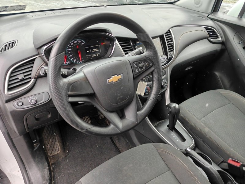 Used 2018 Chevrolet Trax LS image 9
