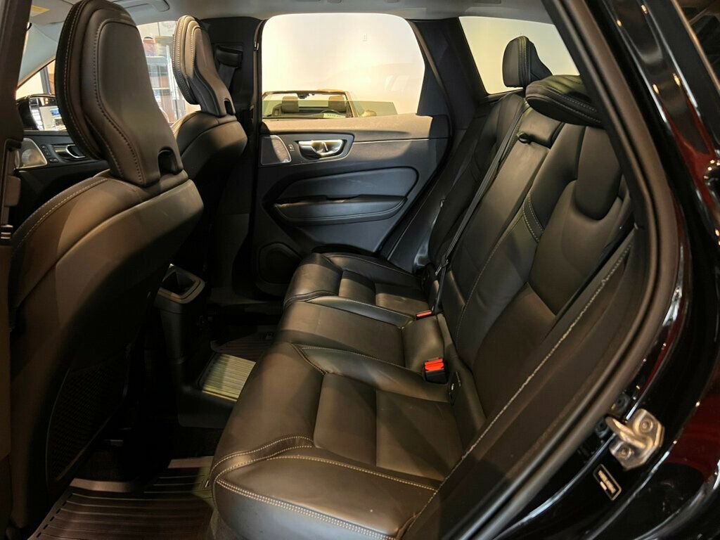 Used 2022 Volvo XC60 T8 Inscription w/ Advanced Package image 26