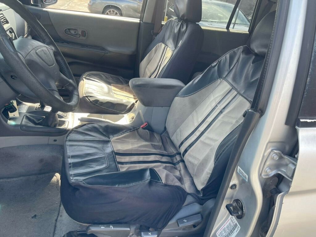 Used 2002 Mitsubishi Montero Sport XLS image 10