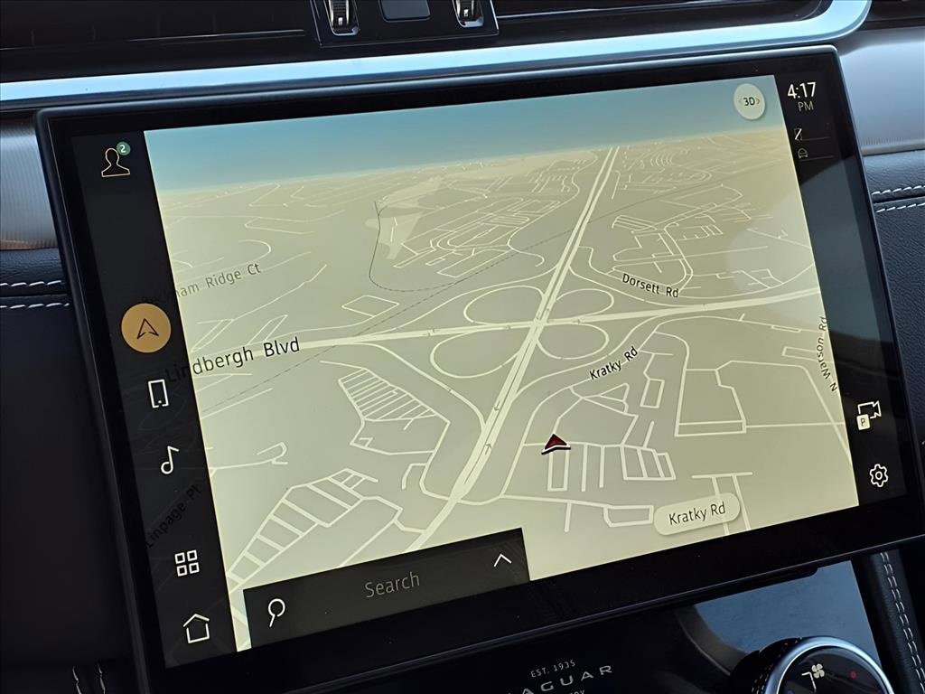 Used 2025 Jaguar F-PACE R-Dynamic S image 8