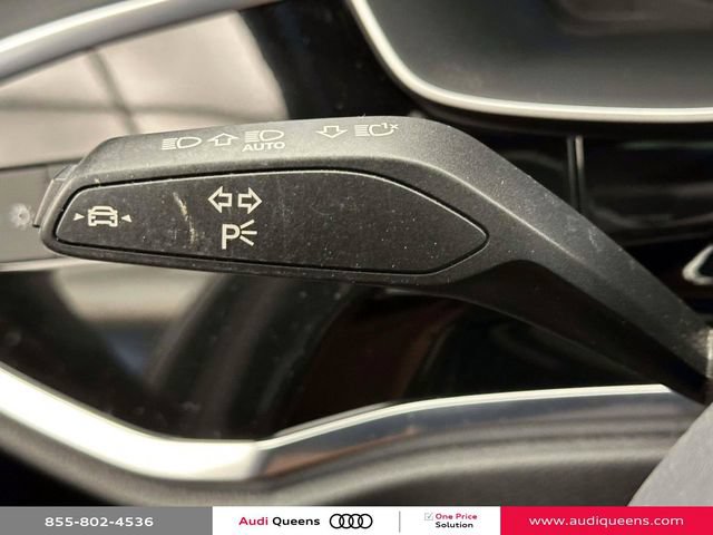 Certified 2024 Audi Q3 2.0T Premium AWD/4WD image 32