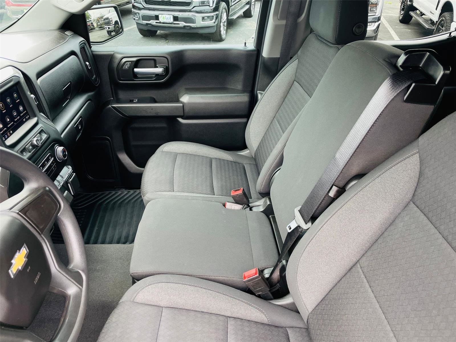 Used 2022 Chevrolet Silverado 1500 Custom RWD image 11