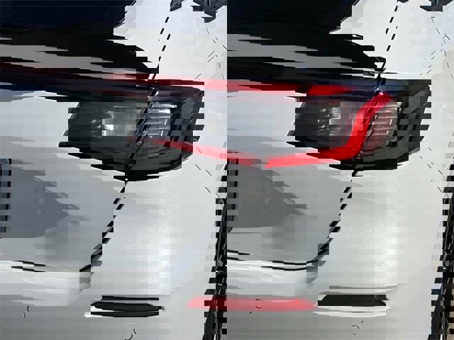 Used 2022 Honda Civic Sport Touring image 7