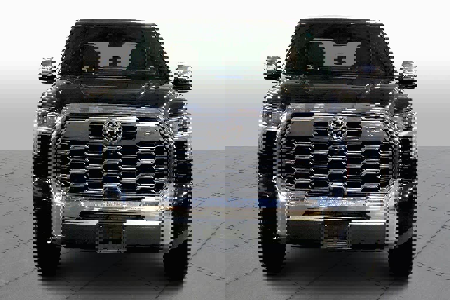 Used 2023 Toyota Tundra 1794 Edition image 4