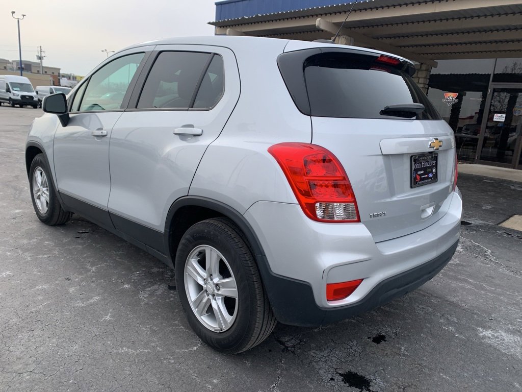 Used 2020 Chevrolet Trax LS w/ Tint and Cruise Package image 5