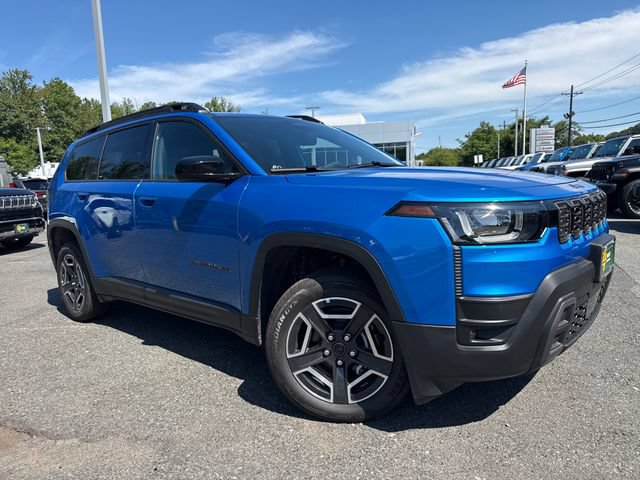 New 2026 Jeep Cherokee Laredo AWD/4WD 360° Tour