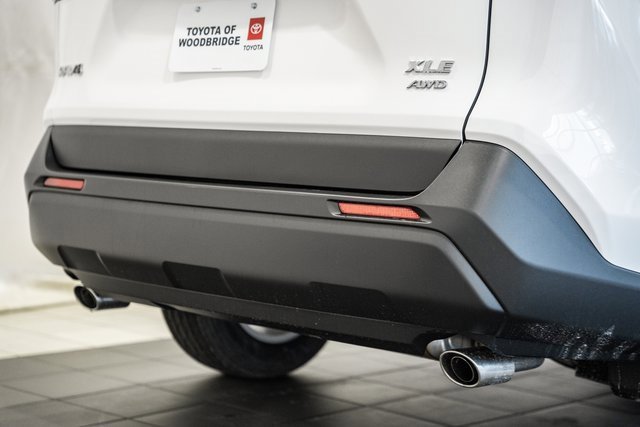 New 2025 Toyota RAV4 XLE image 5