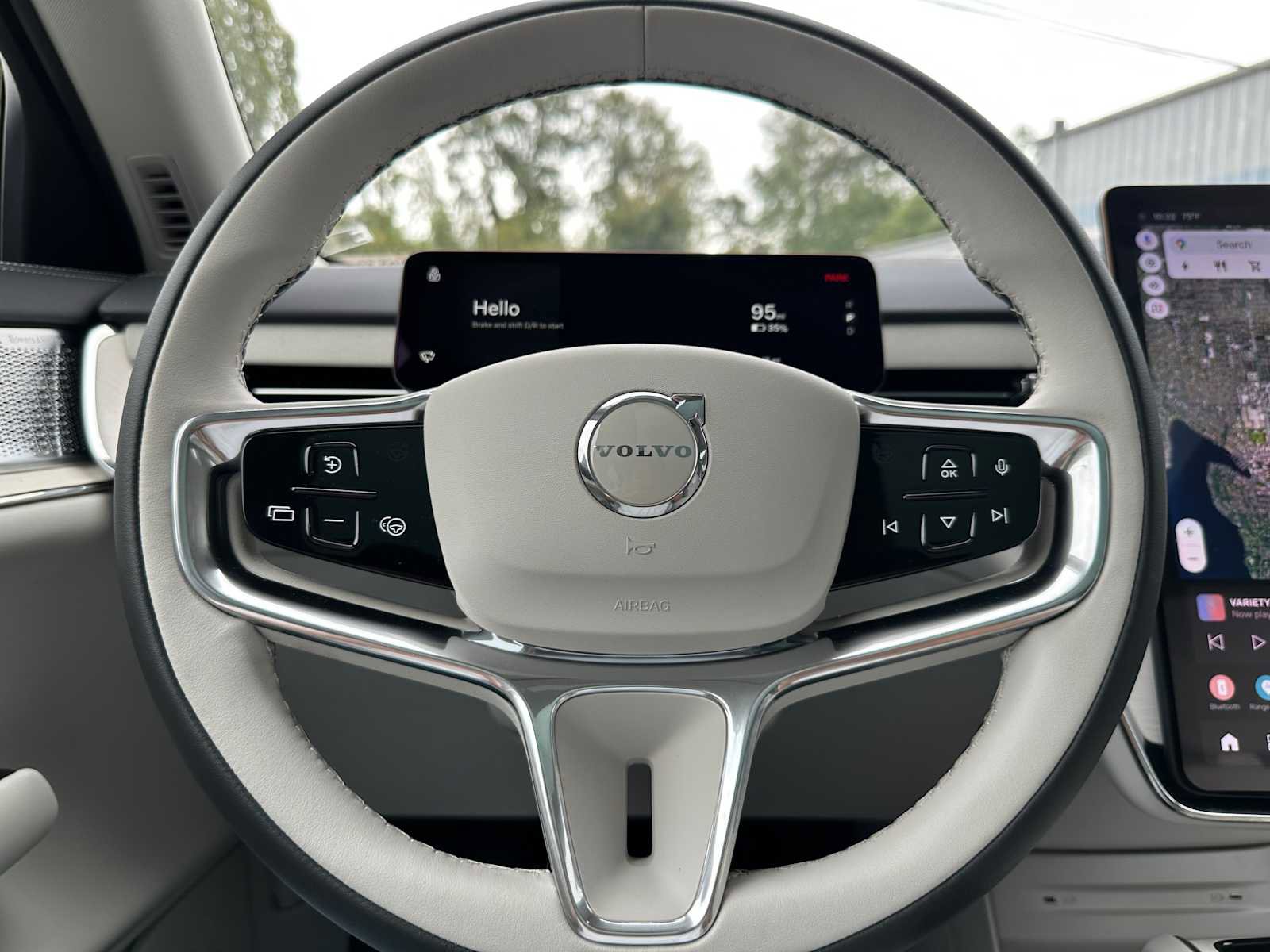 New 2025 Volvo EX90 Ultra image 25