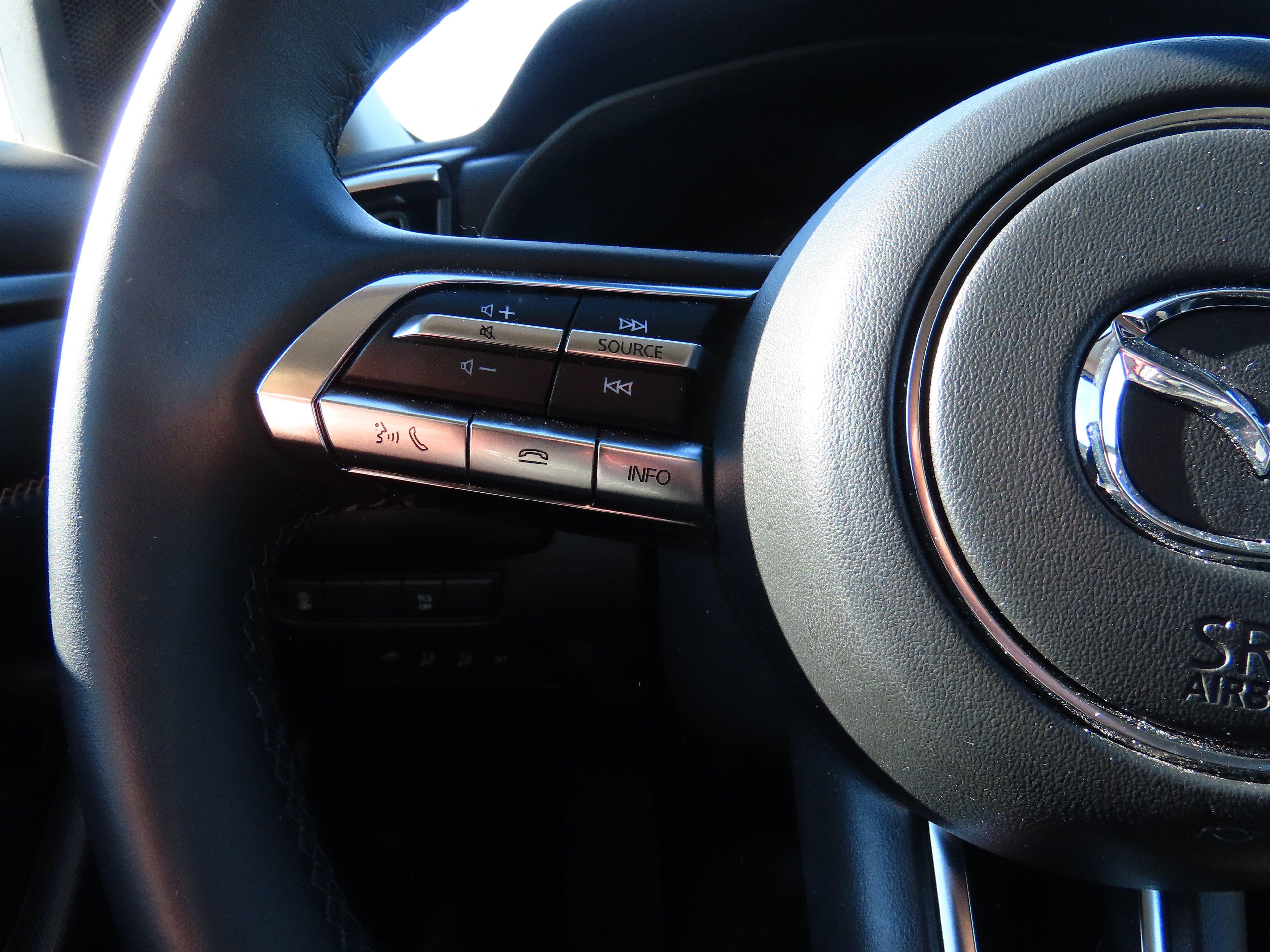 Used 2025 MAZDA CX-50 AWD 2.5 S w/ Premium Plus Pkg image 33