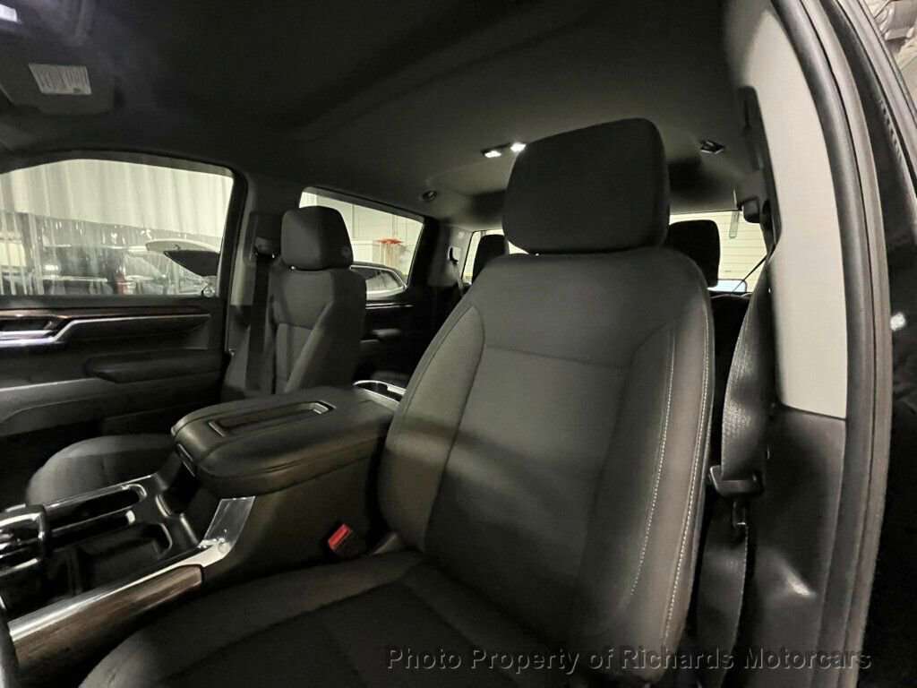 Used 2022 Chevrolet Silverado 1500 RST w/ Max Trailering Package image 16