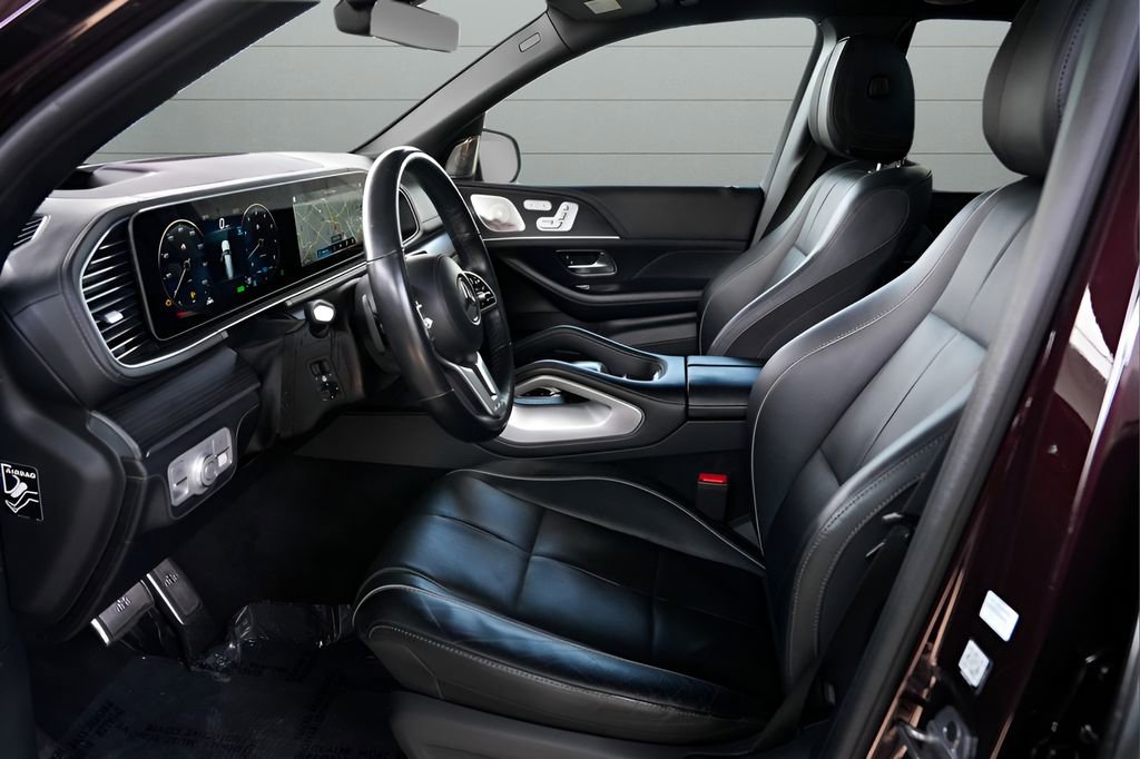 Used 2023 Mercedes-Benz Maybach GLS 600 4MATIC image 30