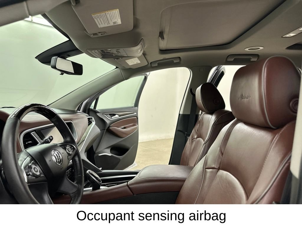 Used 2018 Buick Enclave Avenir w/ Avenir Technology Package AWD/4WD image 42