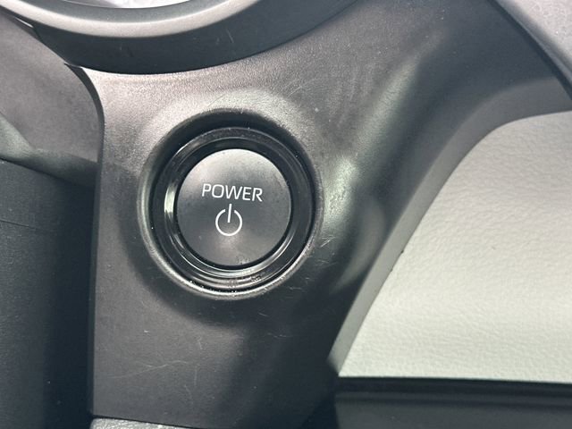 Used 2025 Toyota Sienna XLE w/ XLE Plus Package image 17