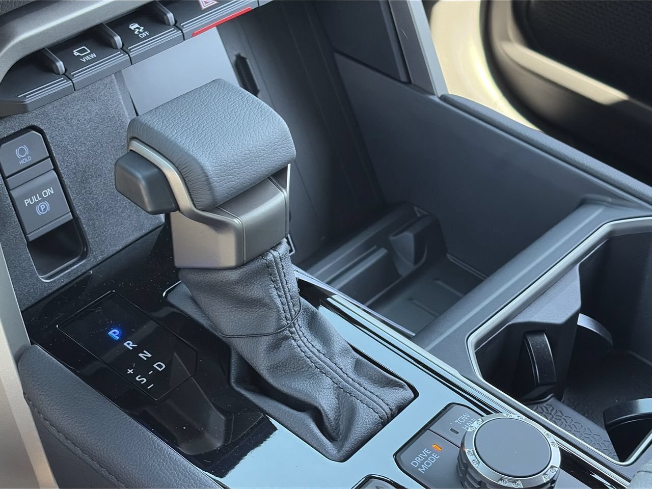 New 2026 Toyota Sequoia Limited AWD/4WD image 12
