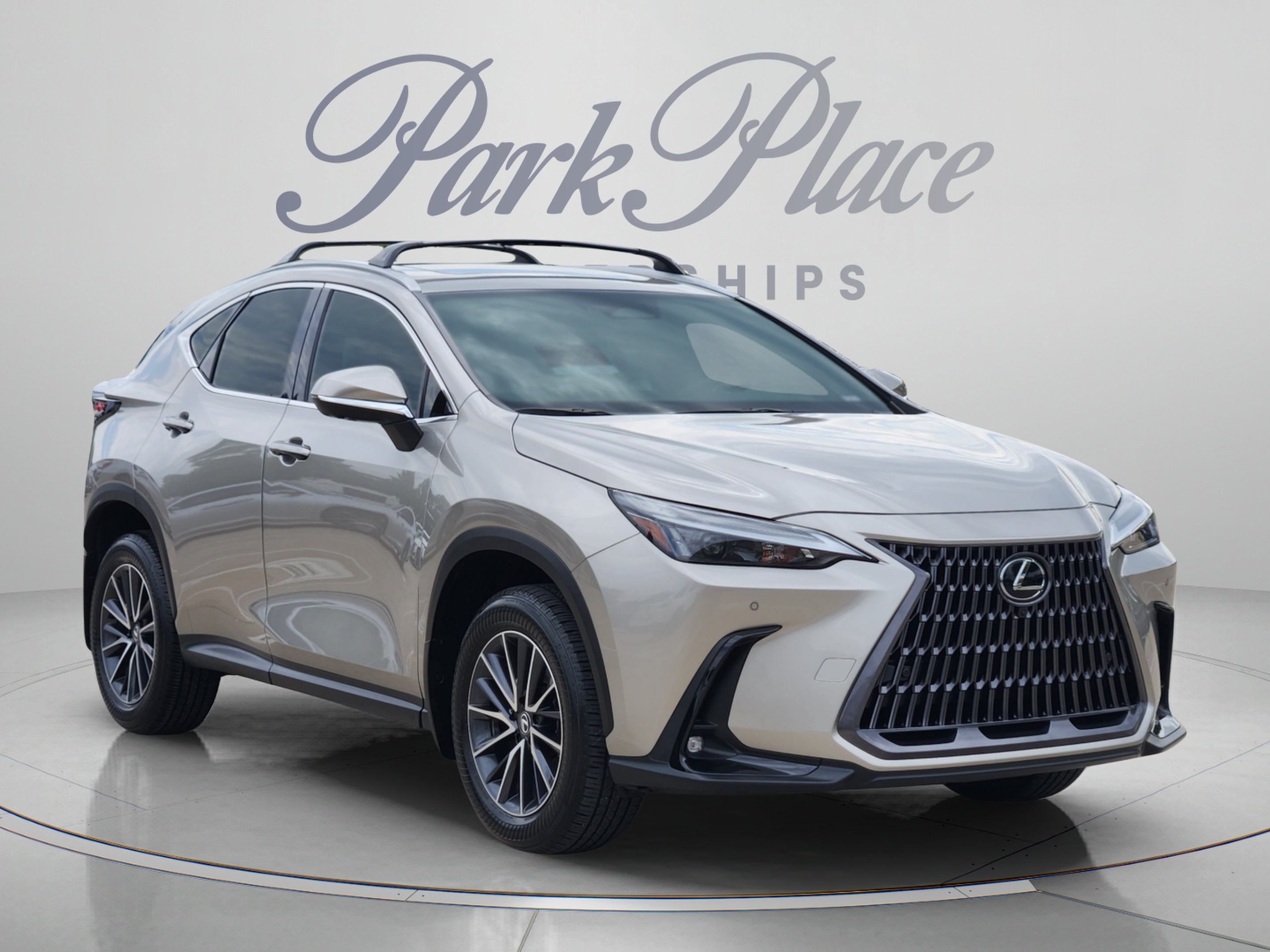 Certified 2025 Lexus NX 350 AWD w/ Accessory Package (2T) image 4