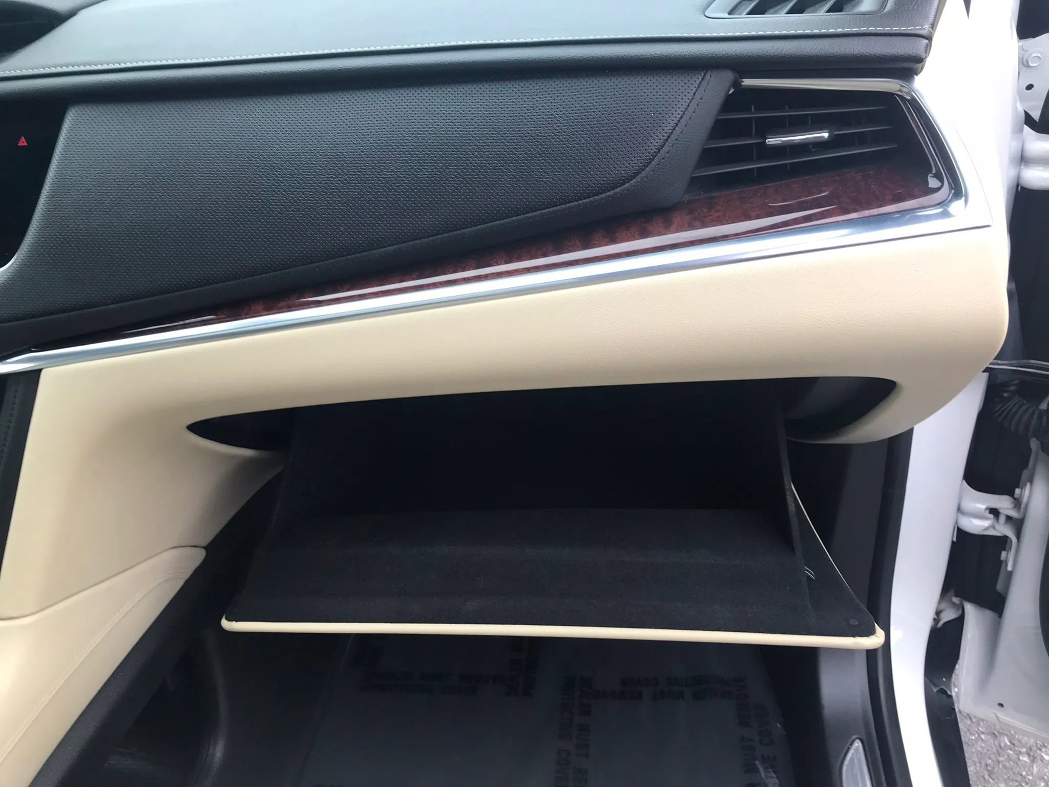 Used 2017 Cadillac XT5 Luxury w/ Driver Awareness Package AWD/4WD image 48