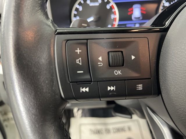 Used 2023 Nissan Rogue SL FWD image 24