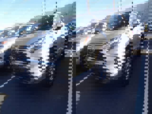 Used 2024 Toyota RAV4 XLE
