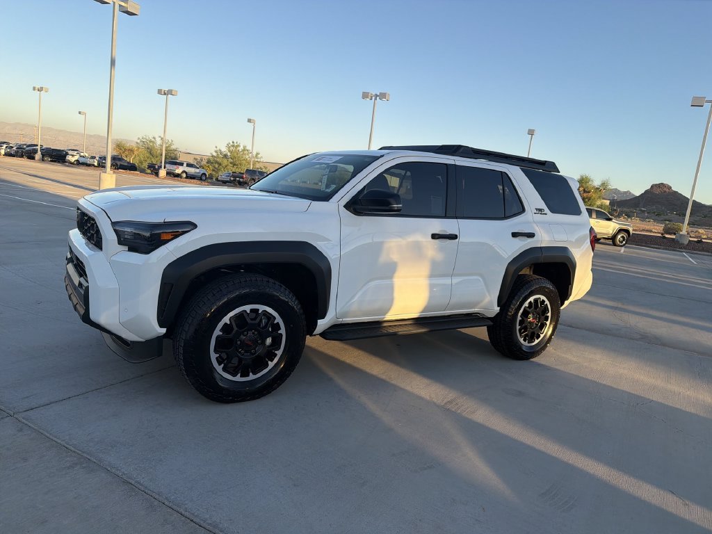 Certified 2025 Toyota 4Runner TRD Off-Road AWD/4WD image 8