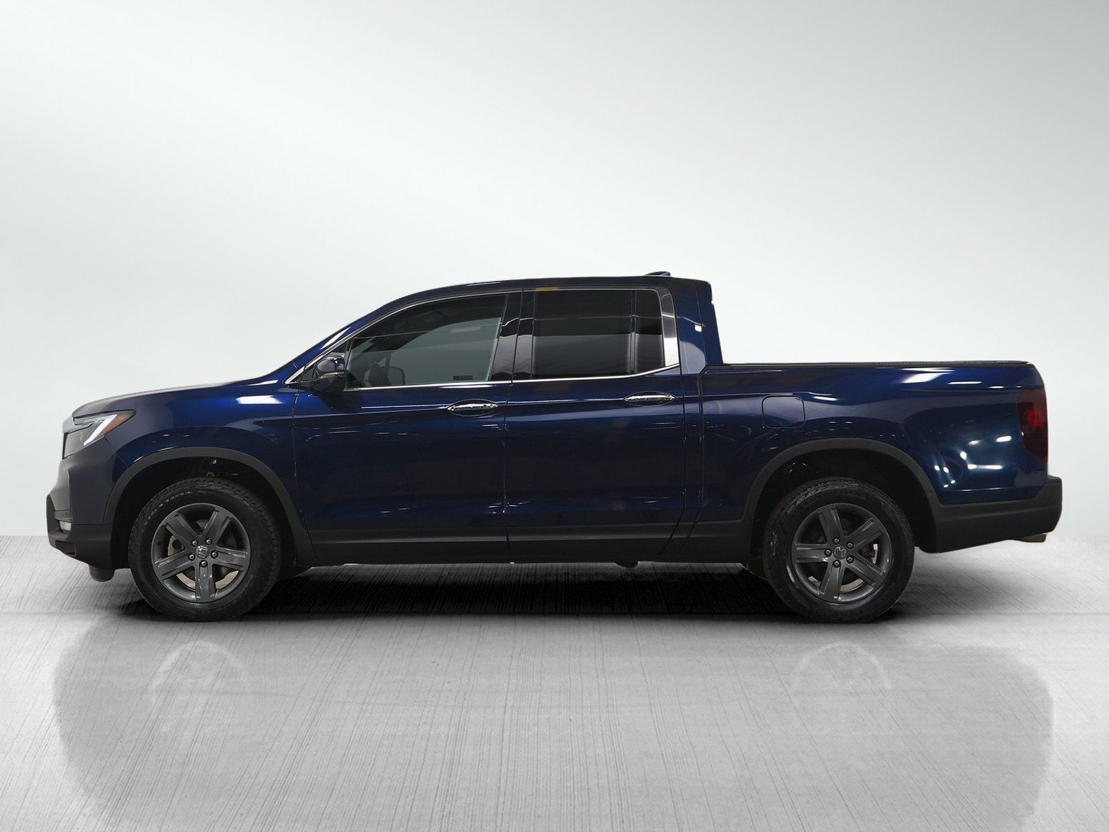 Used 2022 Honda Ridgeline RTL-E image 2