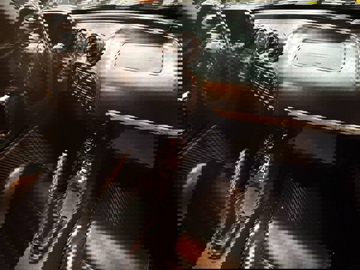 Used 2018 Alfa Romeo 4C Spider w/ Convenience Group - Spider image 10