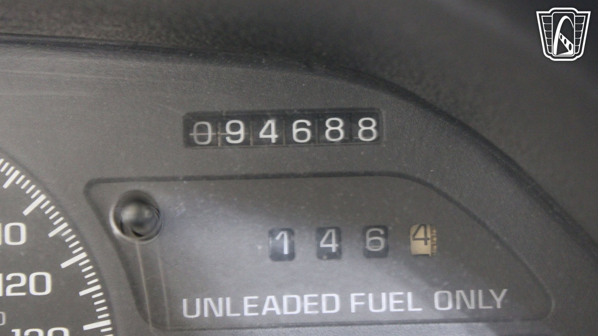 Used 1995 Chevrolet Camaro Z28 RWD image 14
