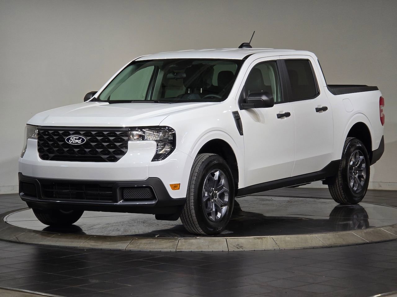 New 2025 Ford Maverick XLT image 7