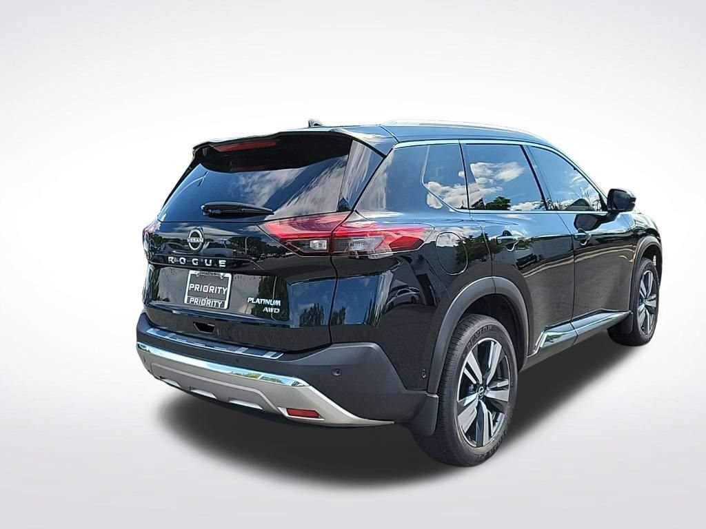 Used 2023 Nissan Rogue Platinum w/ Platinum Premium Package AWD/4WD image 3
