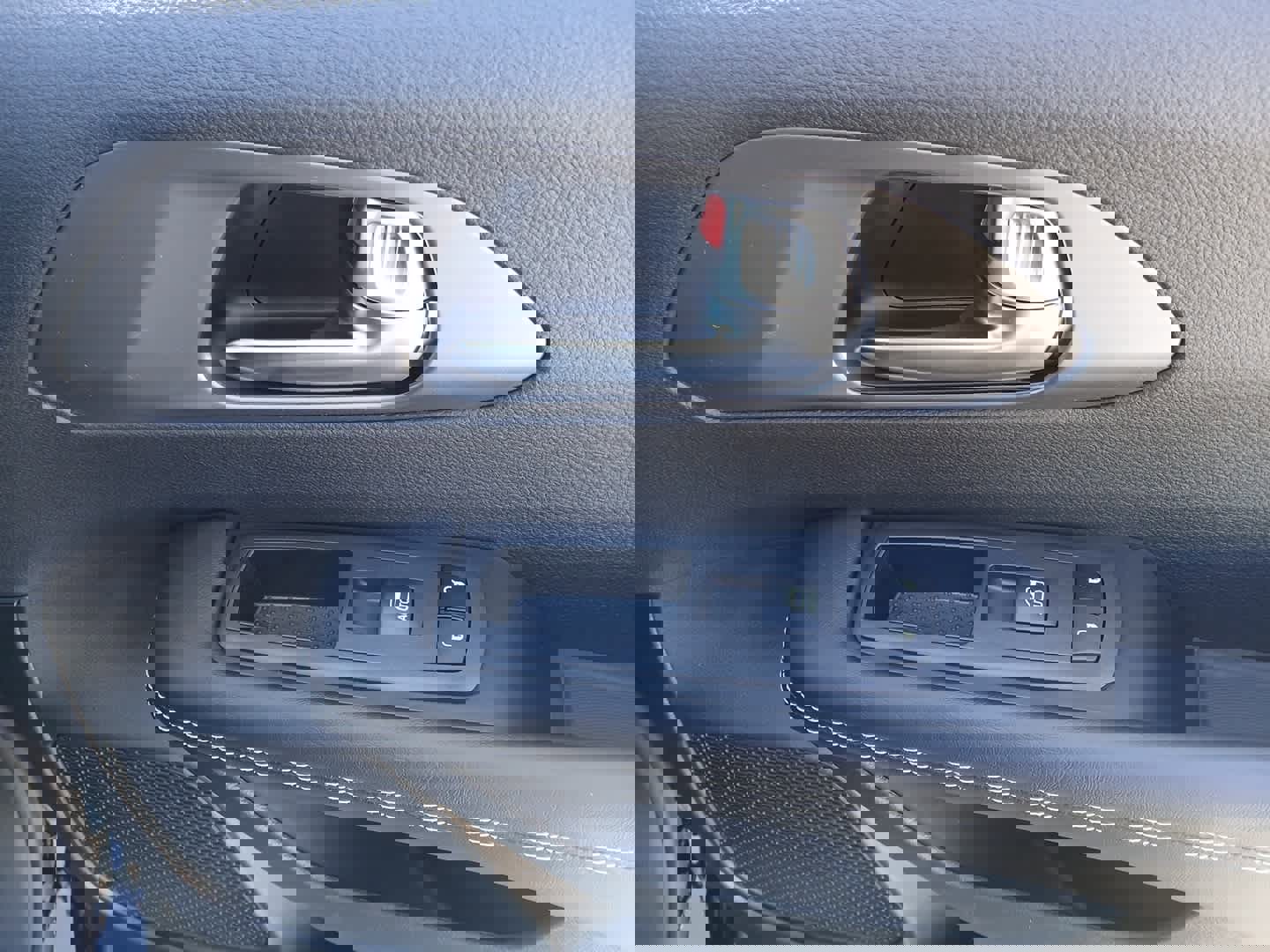 New 2026 Chrysler Pacifica Select w/ S Appearance Package image 44