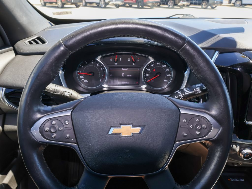 Used 2022 Chevrolet Traverse LT AWD/4WD image 18