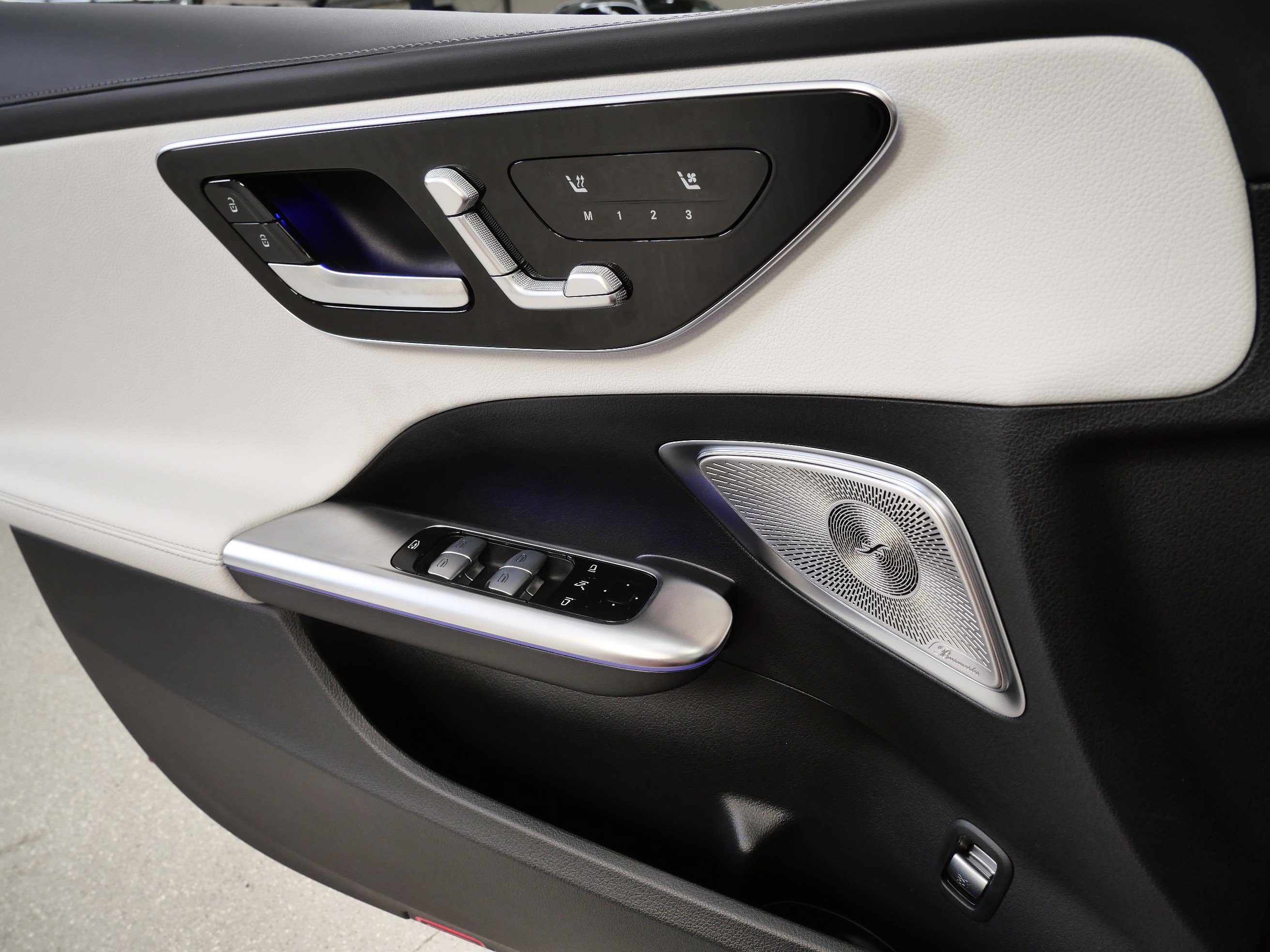 New 2026 Mercedes-Benz C 300 4MATIC Sedan image 13