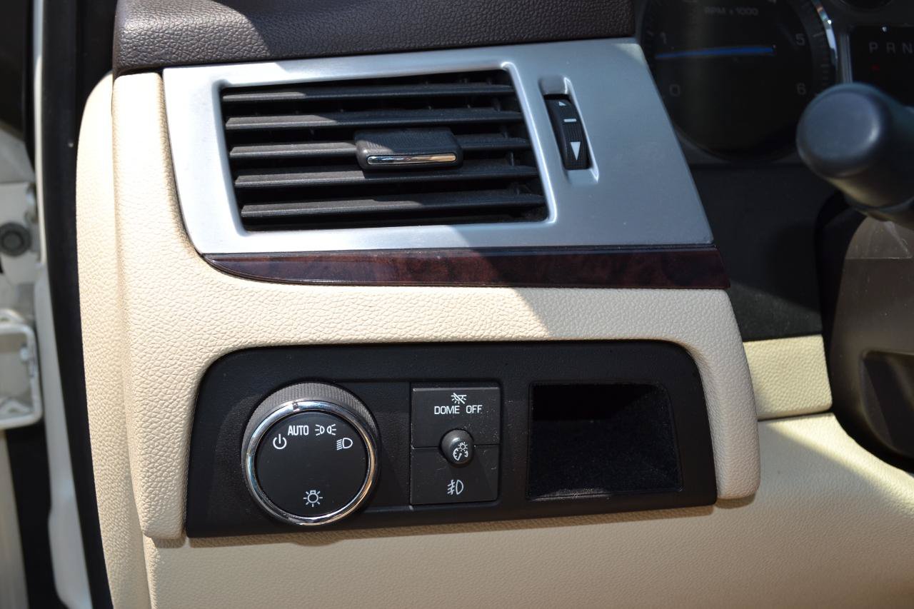 Used 2008 Cadillac Escalade EXT AWD/4WD image 14