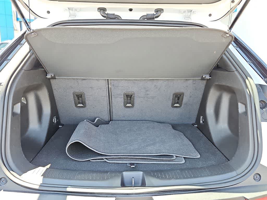 Used 2023 Chevrolet Bolt EUV LT w/ Convenience Package FWD image 29